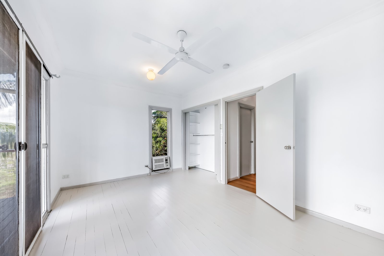 15 Allan Road CONWAY 12