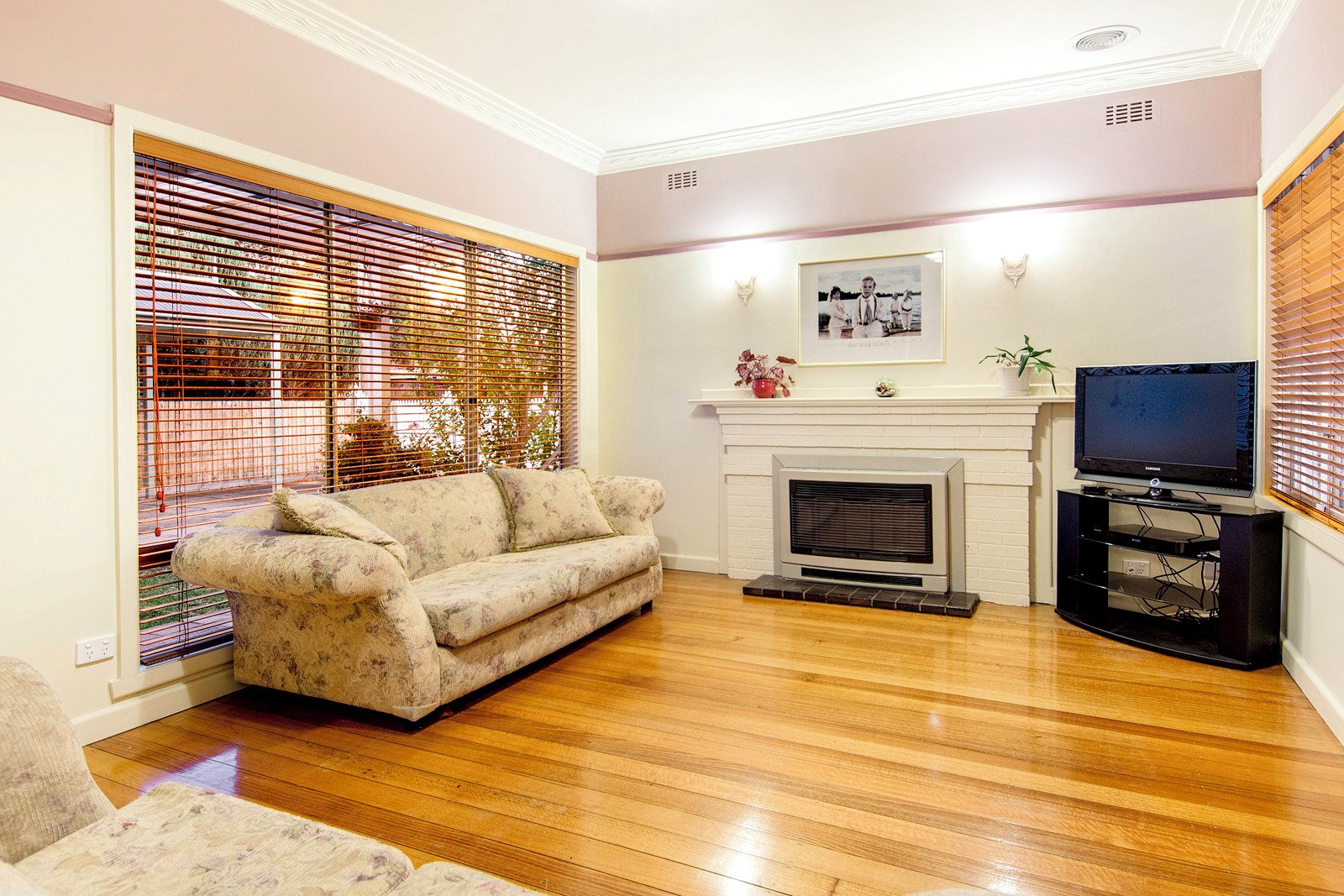 Gallery: 15 Allen Street