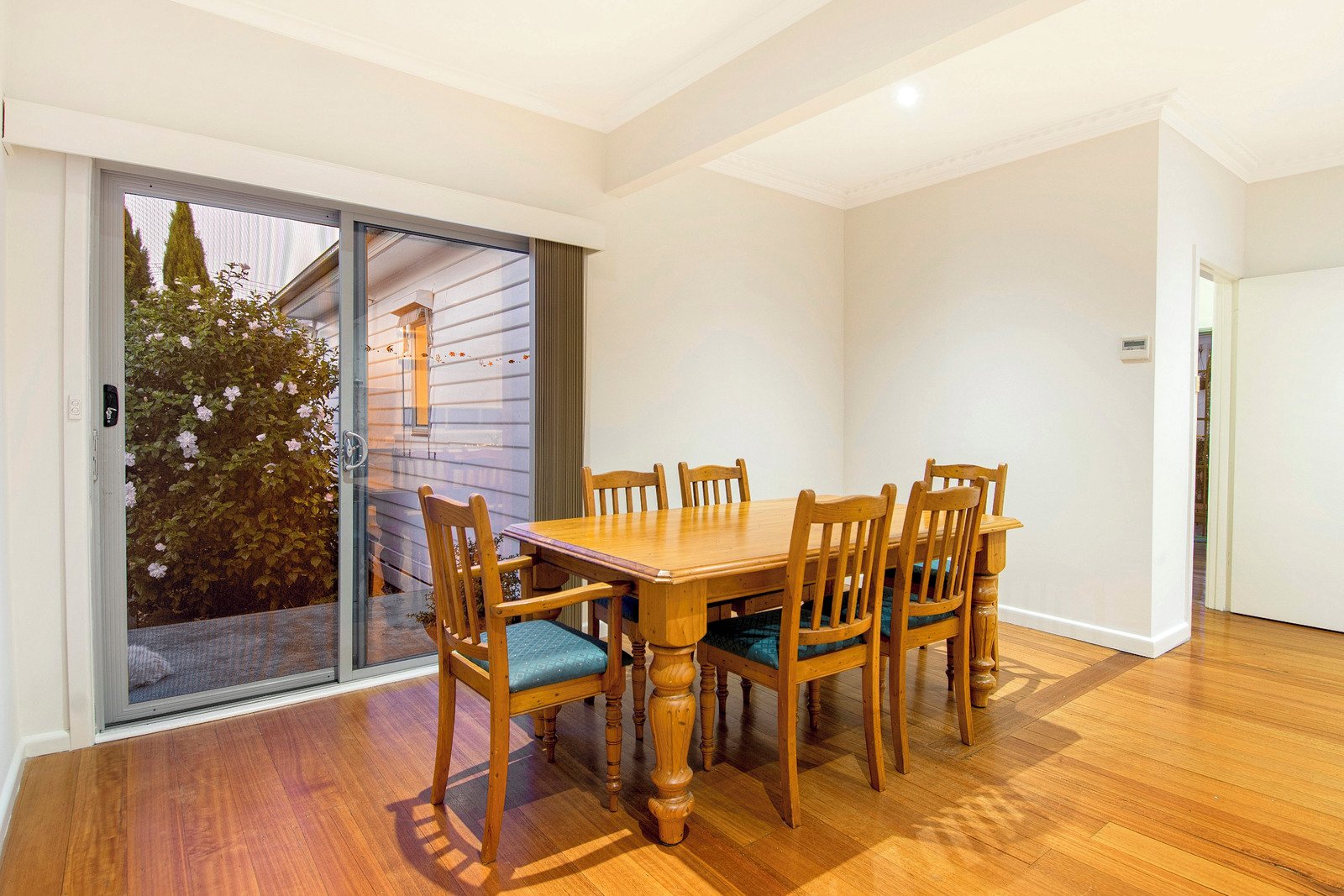 Gallery: 15 Allen Street