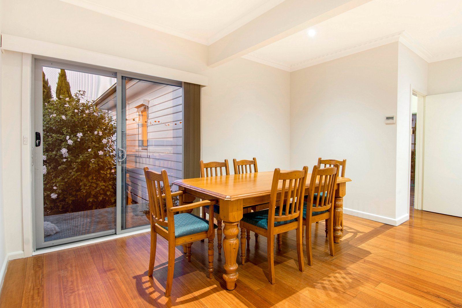 Gallery: 15 Allen Street