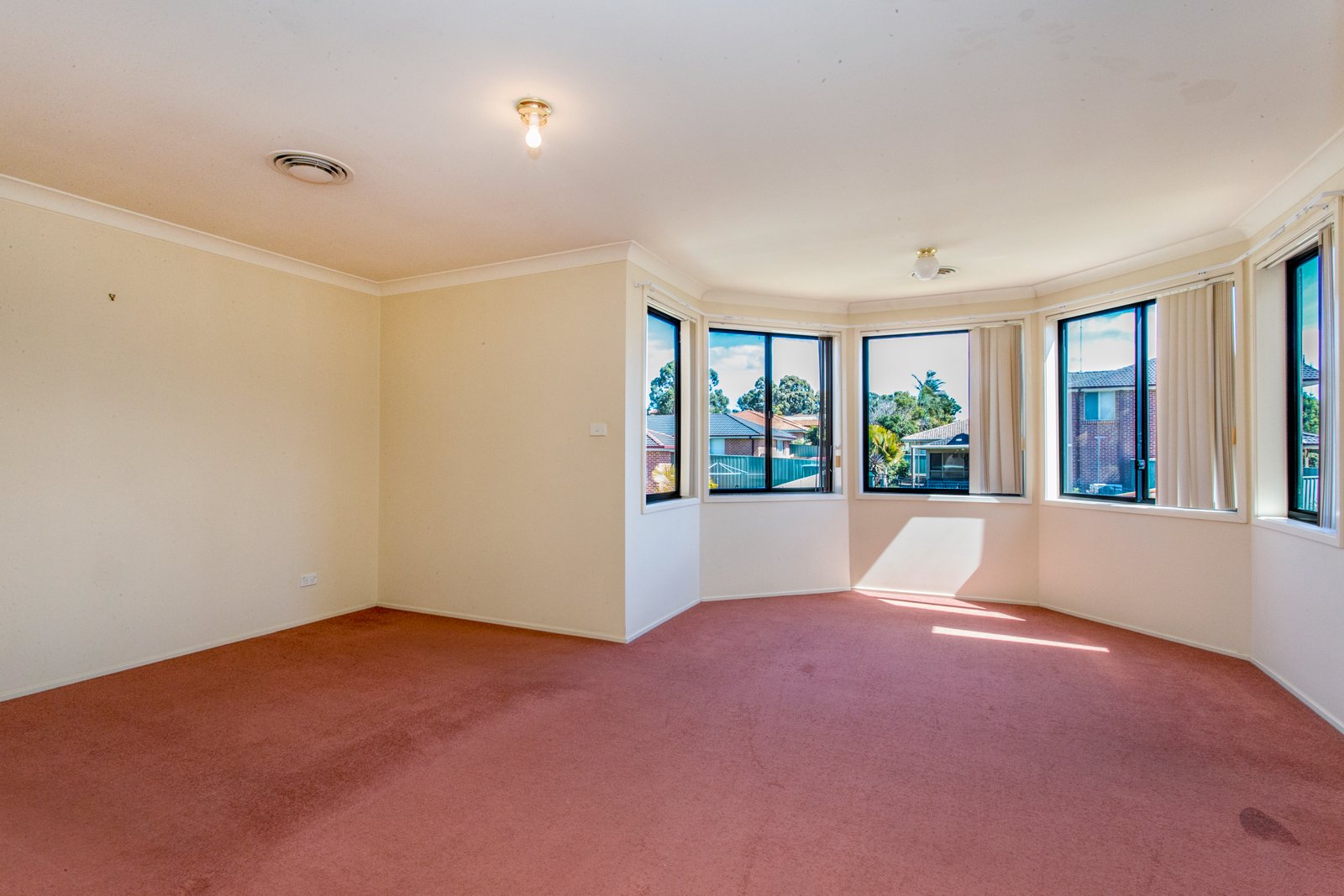 15 Alston Street GLENMORE PARK 5
