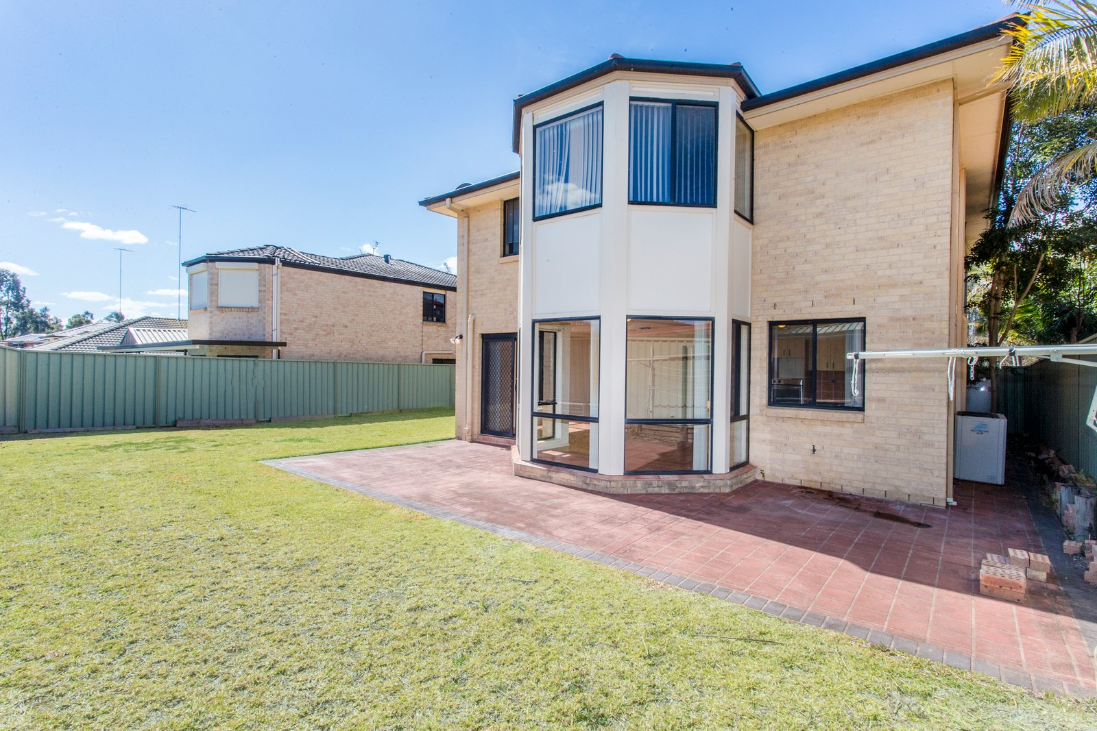 15 Alston Street GLENMORE PARK 8