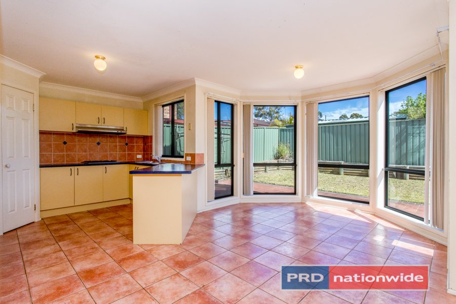 15 Alston Street GLENMORE PARK 4