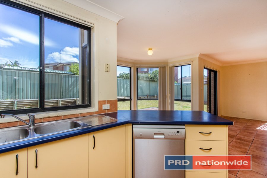 15 Alston Street GLENMORE PARK 5