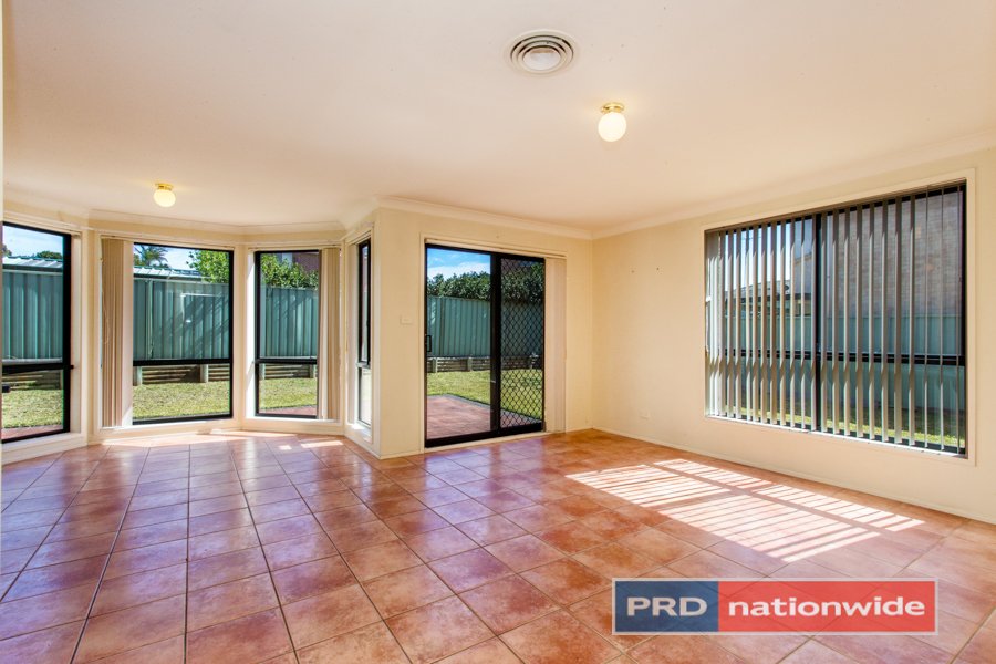 15 Alston Street GLENMORE PARK 7