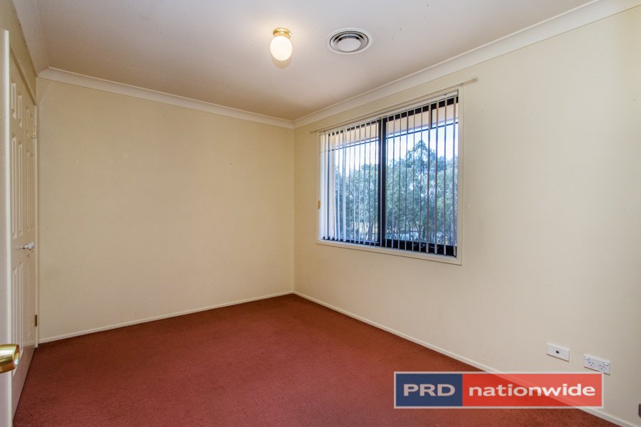 15 Alston Street GLENMORE PARK 14