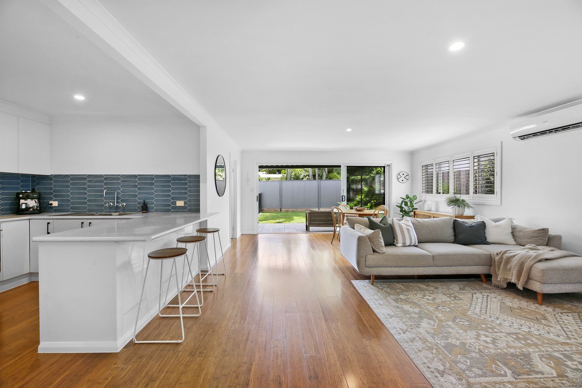 15 Anita Avenue MIAMI 6