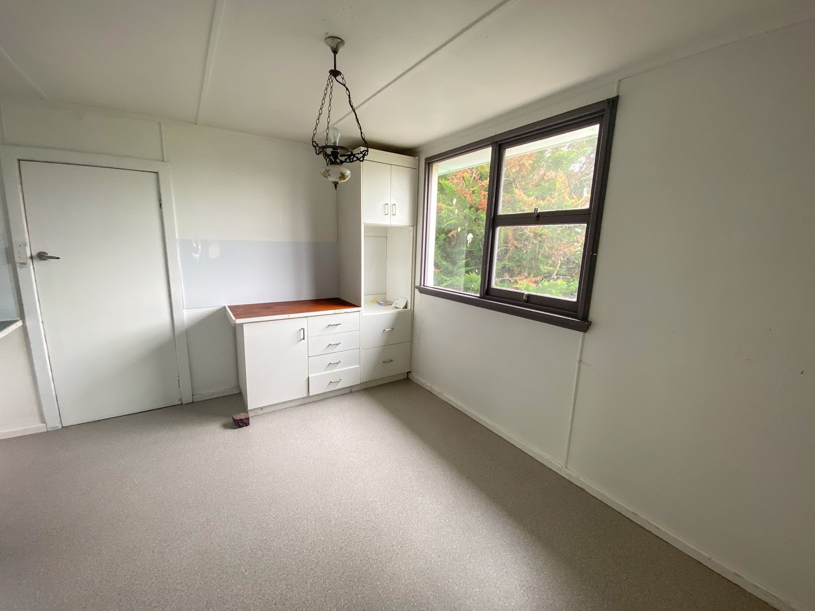 15 Apanie Crescent CHIGWELL 3