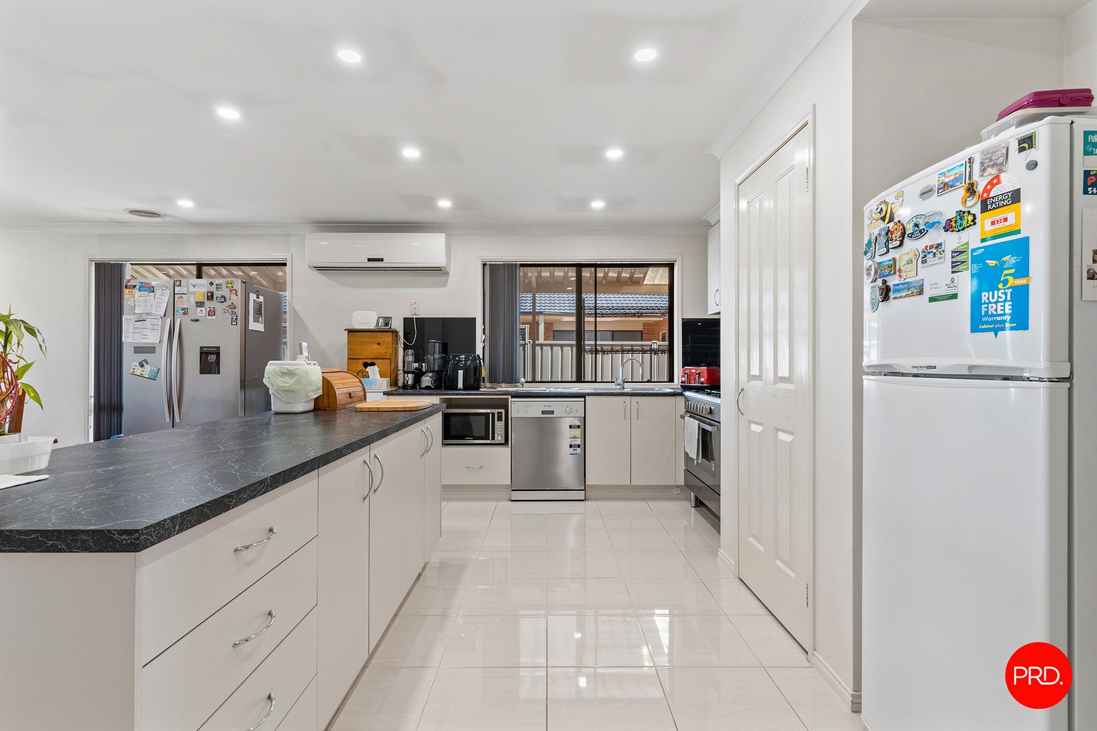 15 Arinya Close ASCOT 7