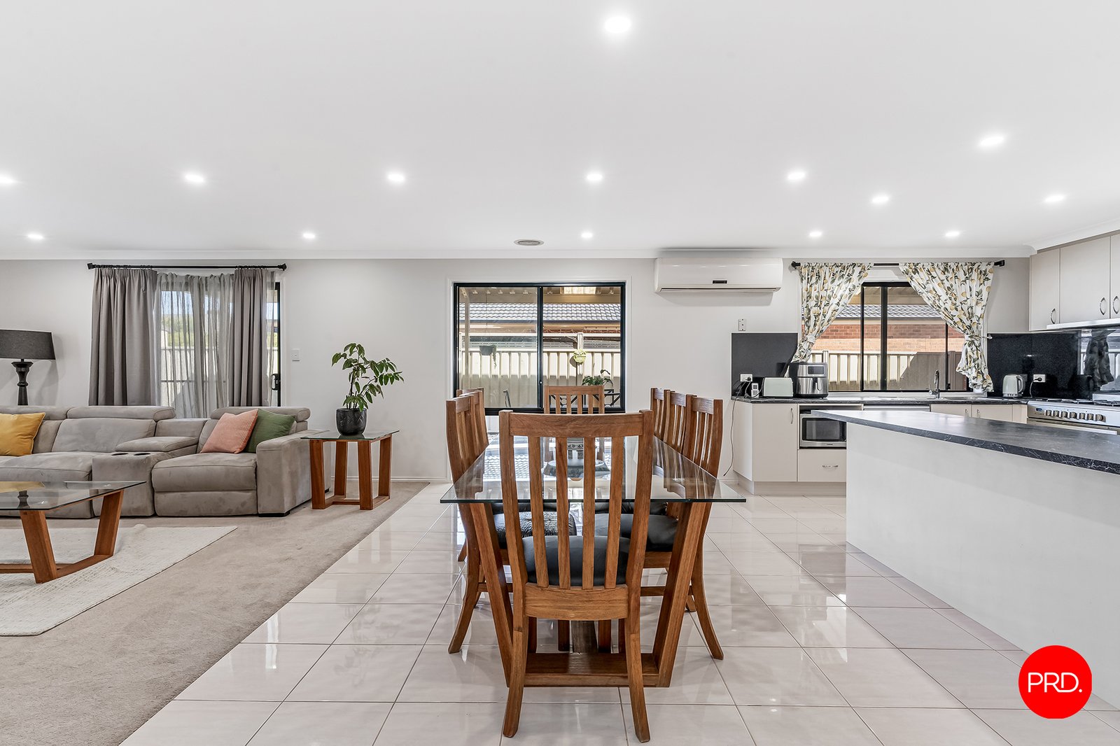 15 Arinya Close ASCOT 3