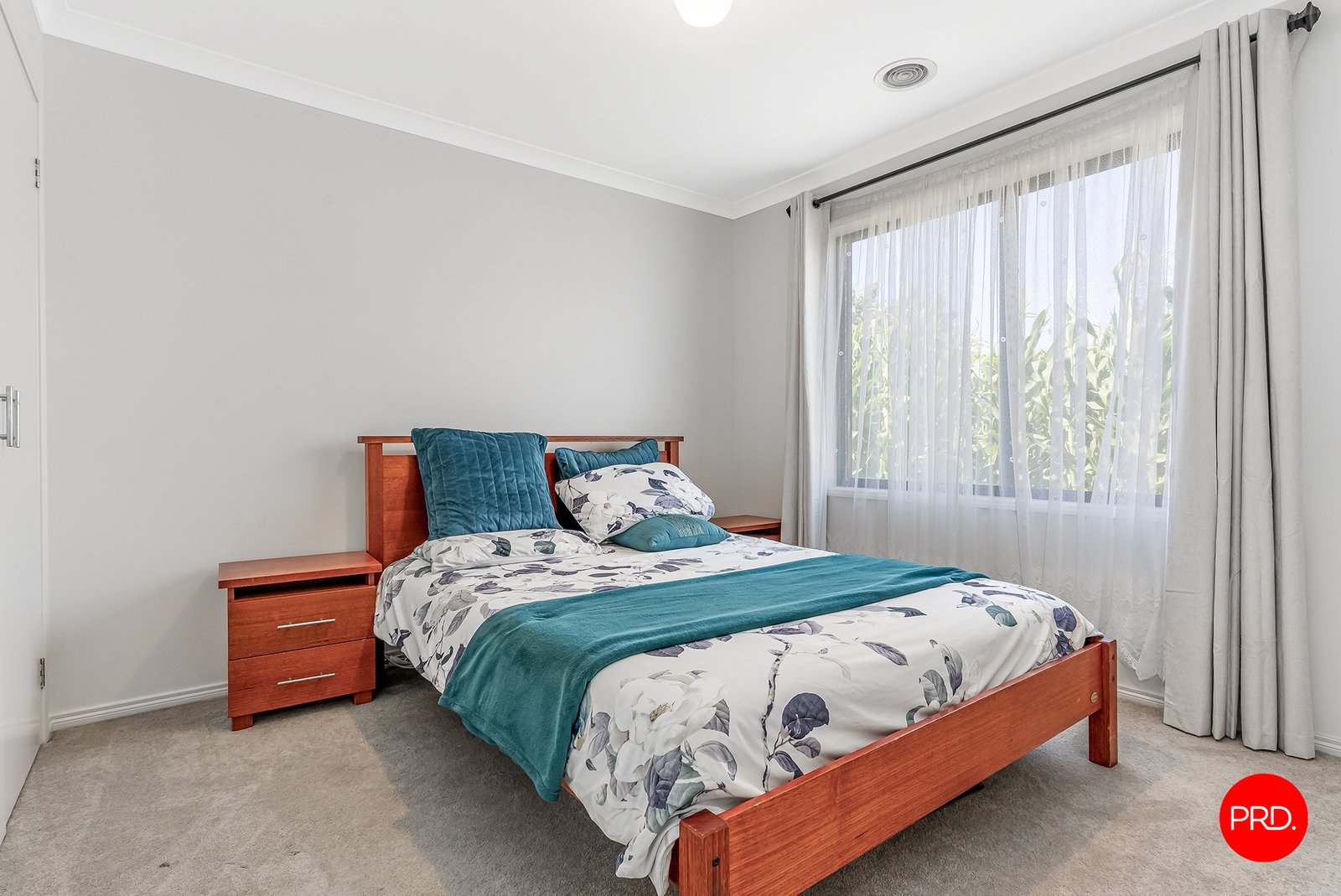 15 Arinya Close ASCOT 8