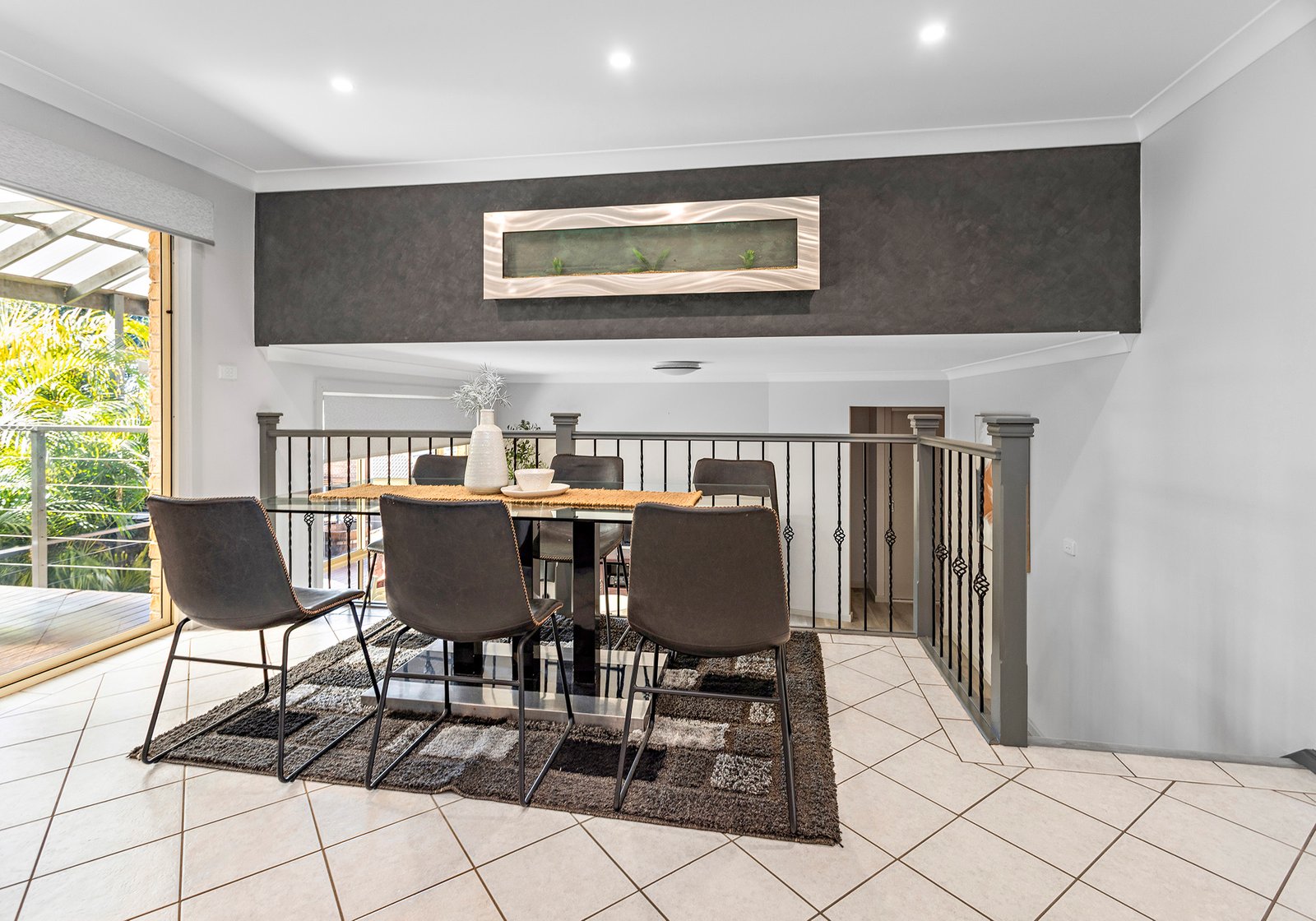 15 Armitage Avenue HORSLEY 9