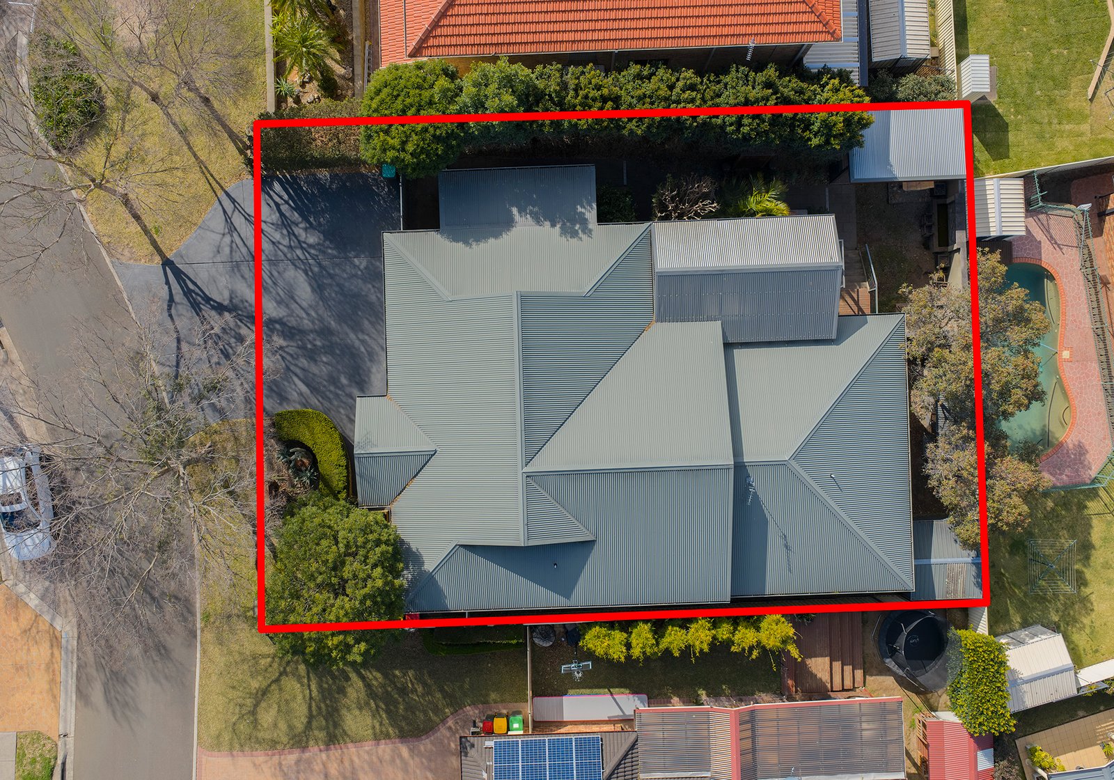 15 Armitage Avenue HORSLEY 12