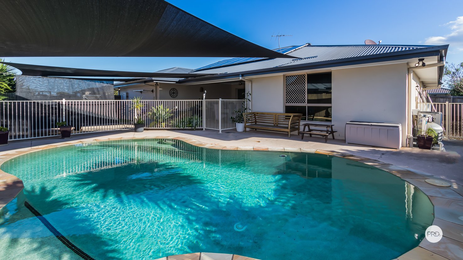 15 ASPEN Place REDLAND BAY 2