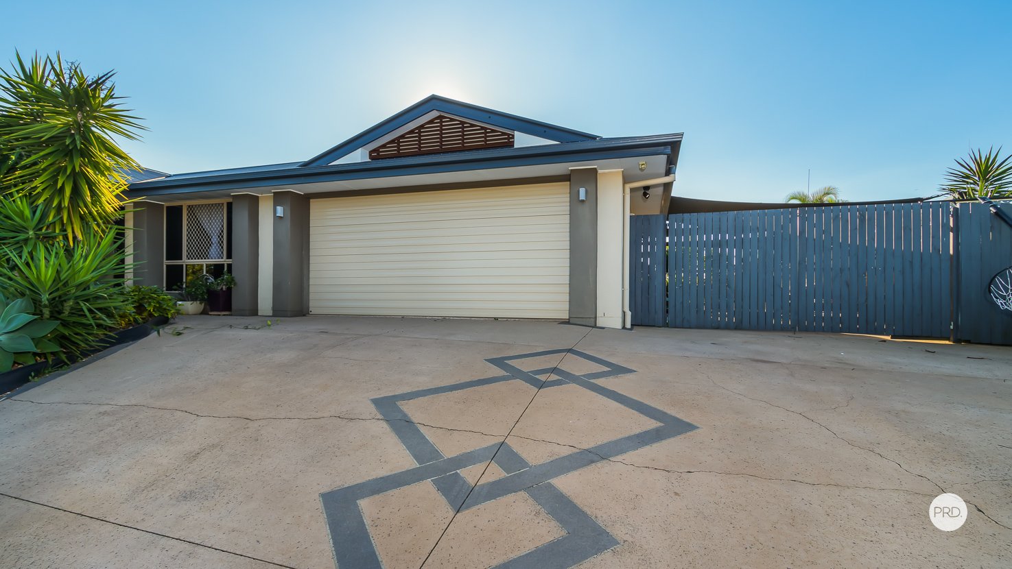 15 ASPEN Place REDLAND BAY 20