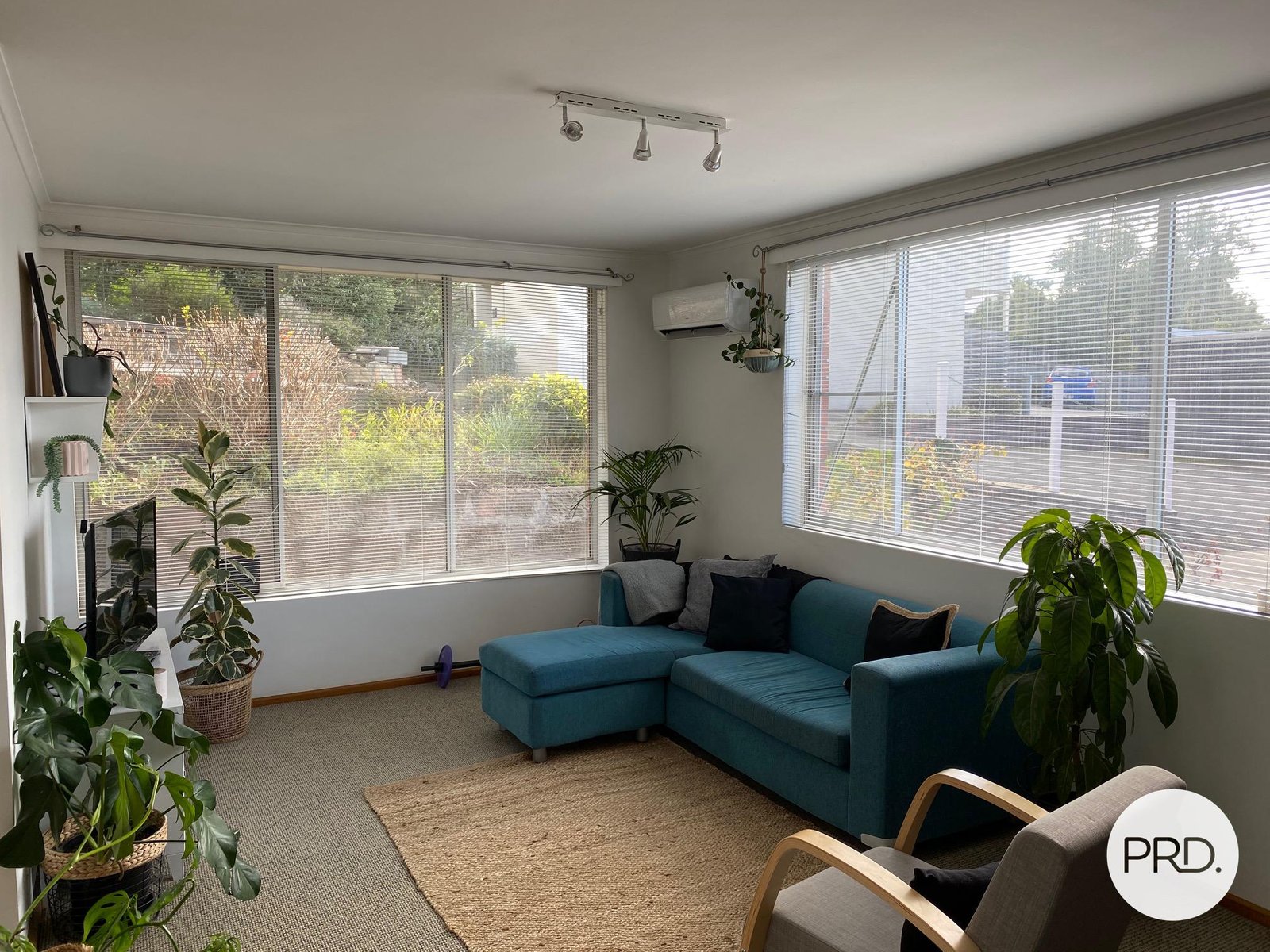 1/5 Augusta Road NEW TOWN 2