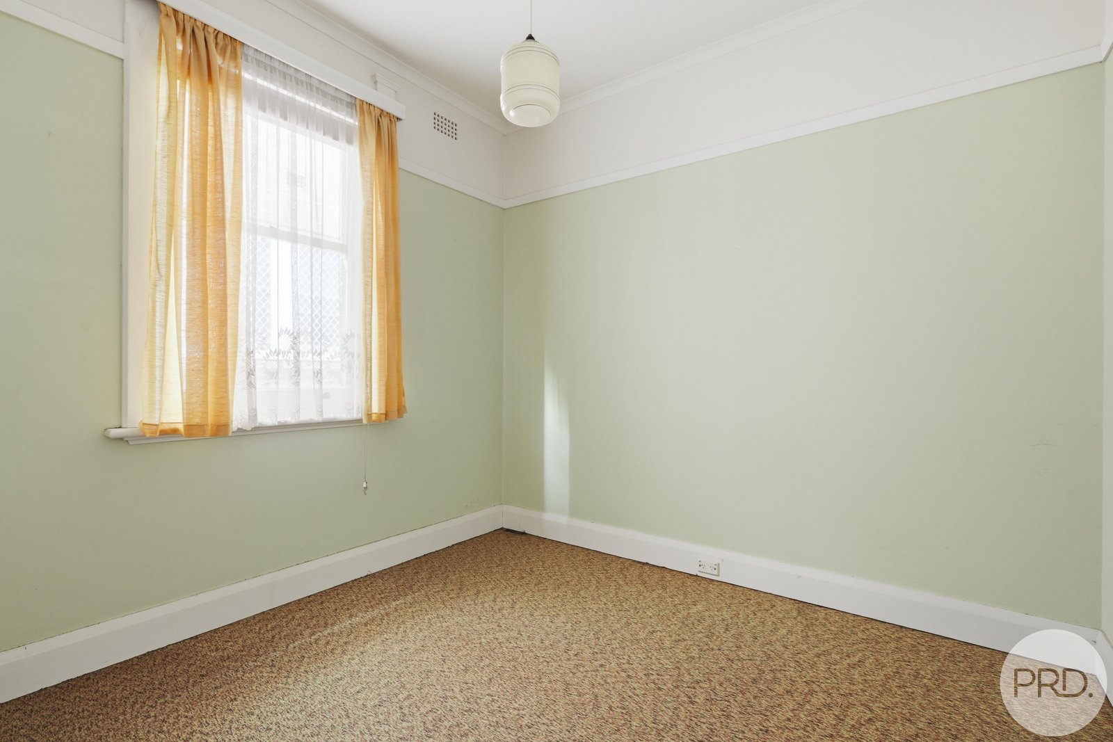 15 Augusta Road NEW TOWN 4