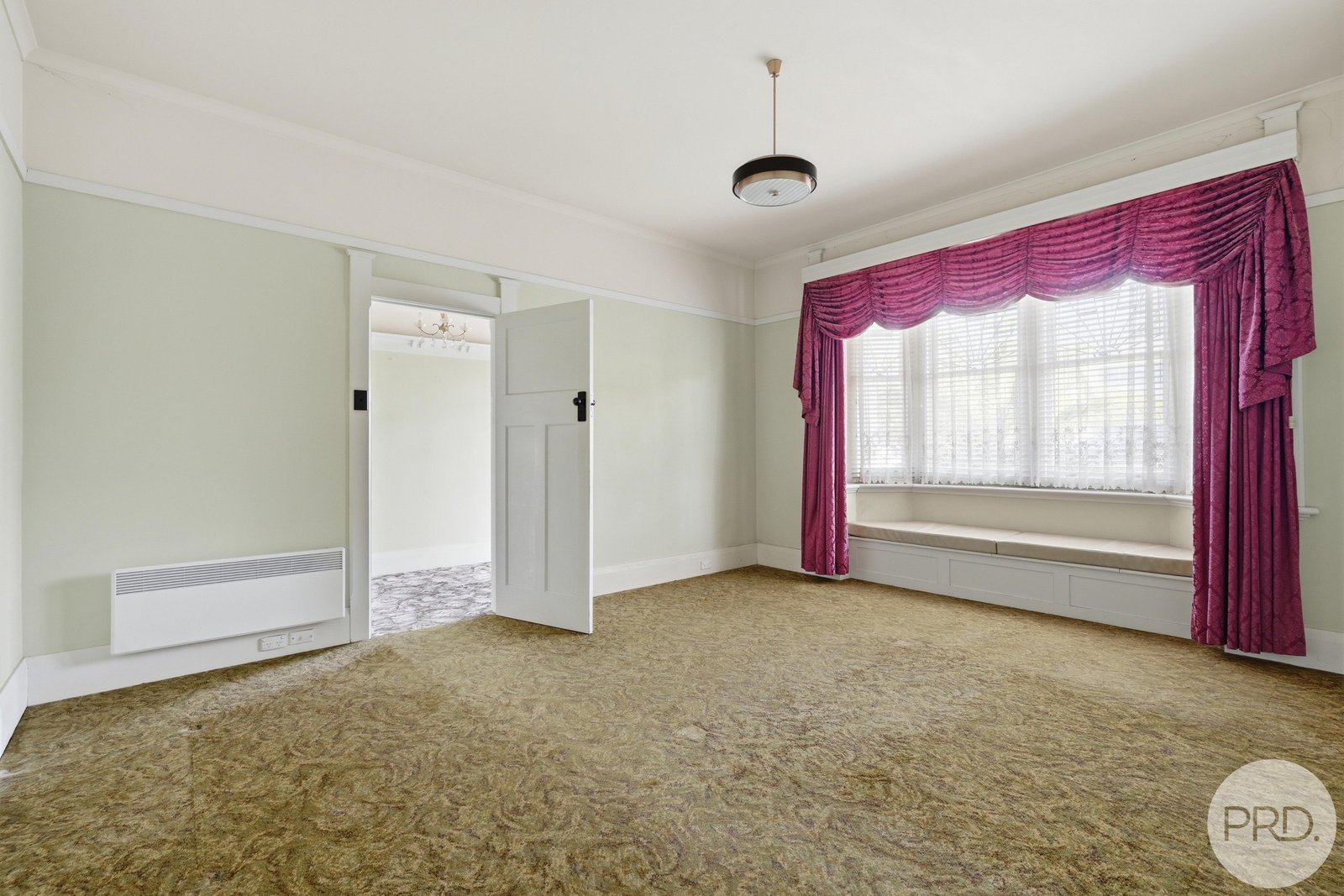 15 Augusta Road NEW TOWN 8