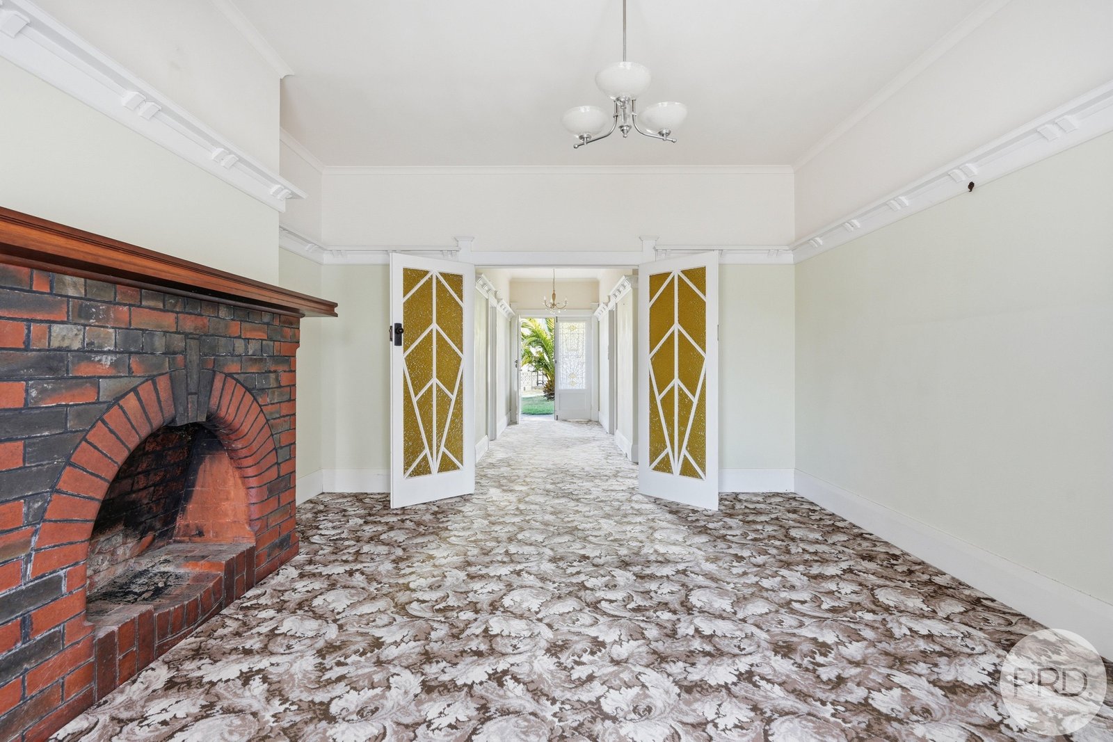 15 Augusta Road NEW TOWN 12
