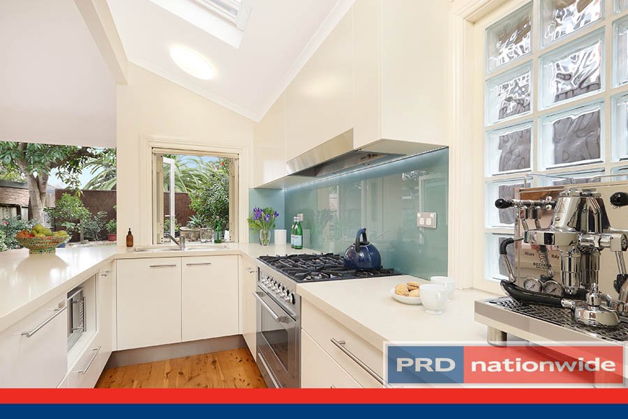 15 Australia Street HURSTVILLE 3