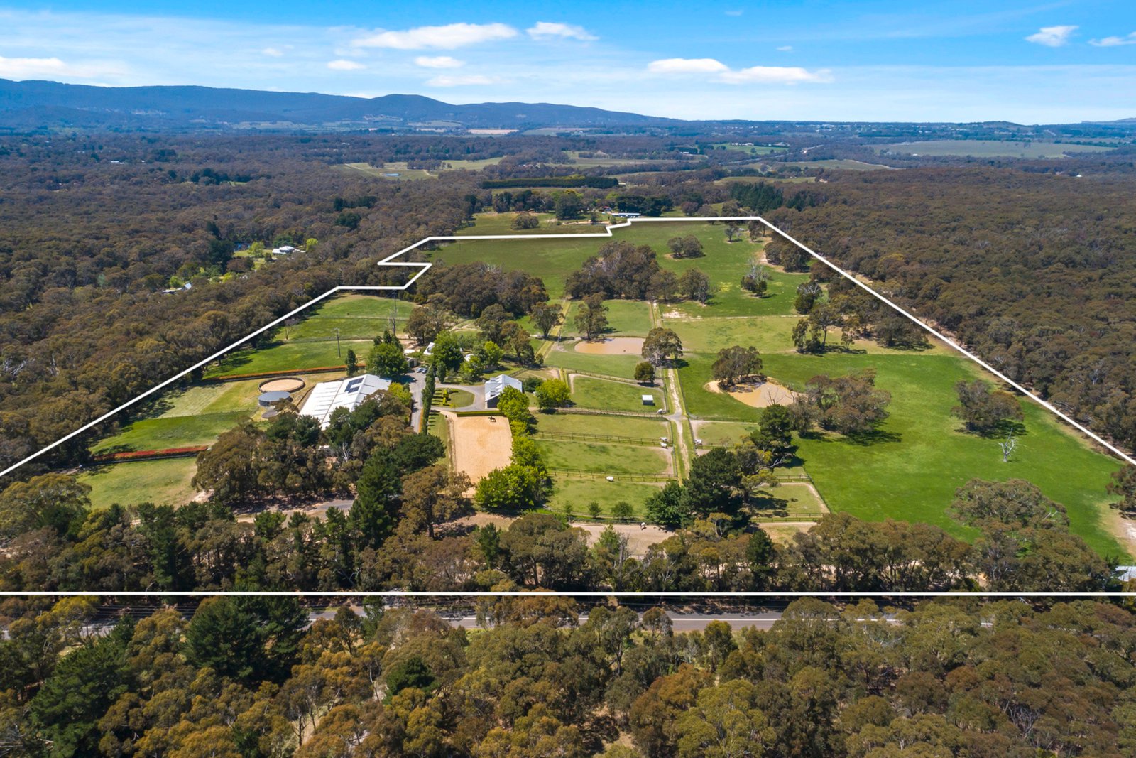 15 Bailey Road, Macedon, 3440