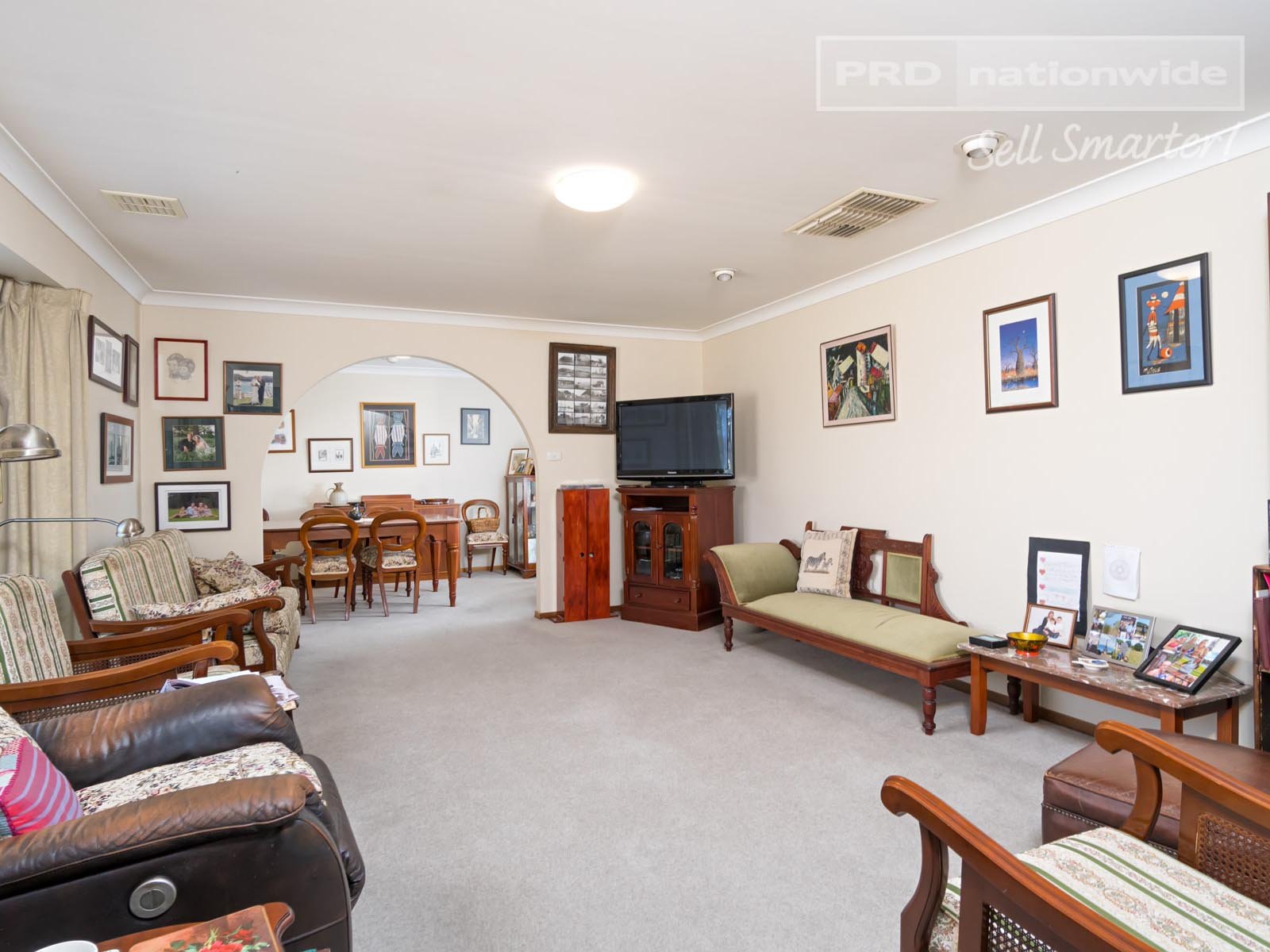 15 Bamarook Crescent GLENFIELD PARK 2