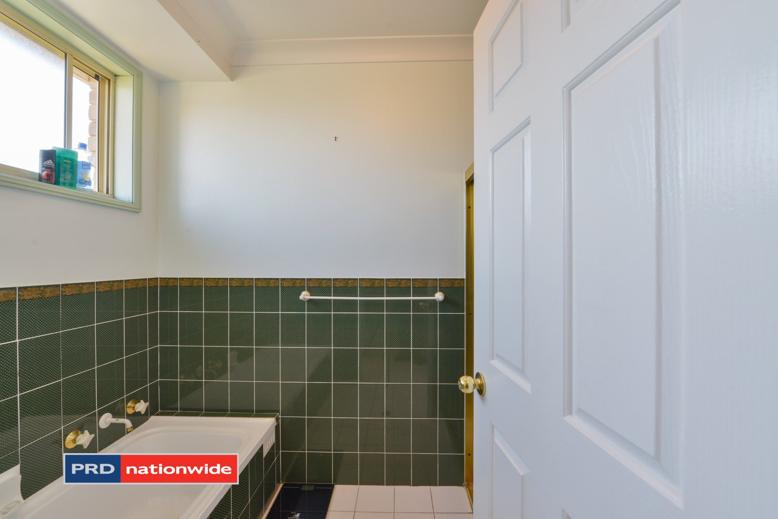 15 Bandalong Street TAMWORTH 13