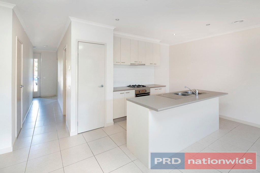 15 Bannister Street ALFREDTON 2