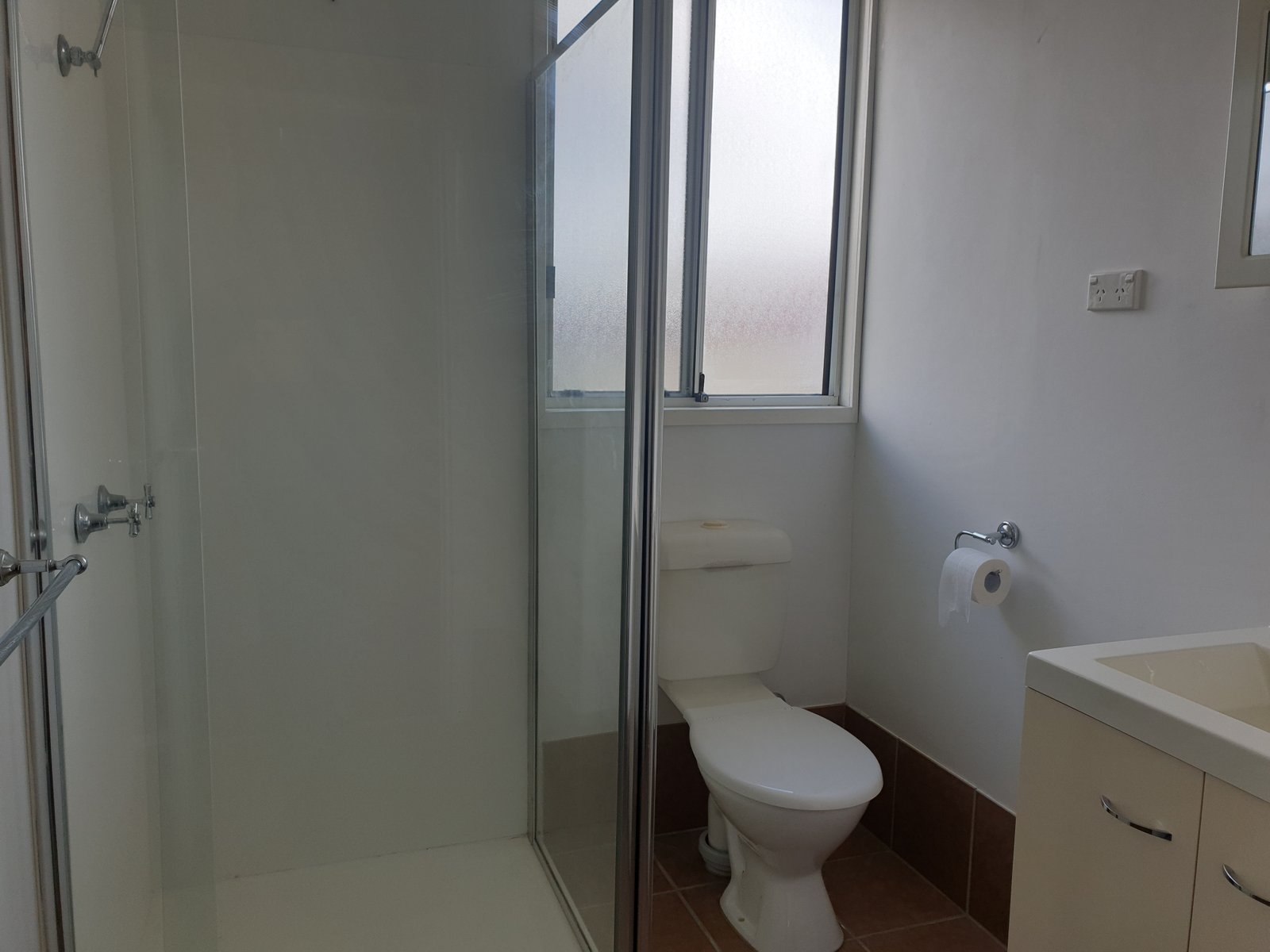 1/5 Barellan Avenue DAPTO 4