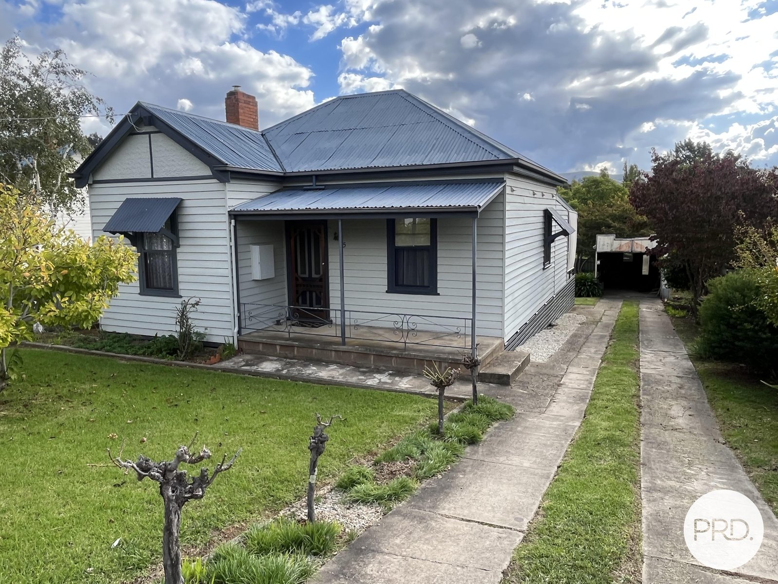 15 Barree Street TALLANGATTA 1