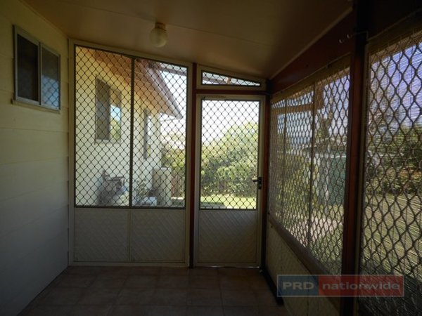 15 Batlow Avenue BATLOW 8