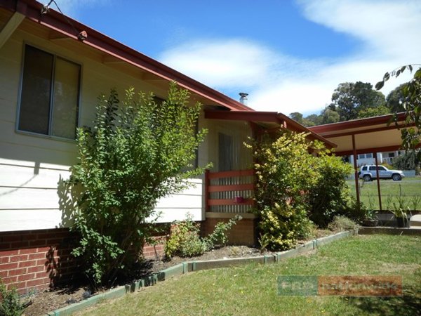 15 Batlow Avenue BATLOW 14