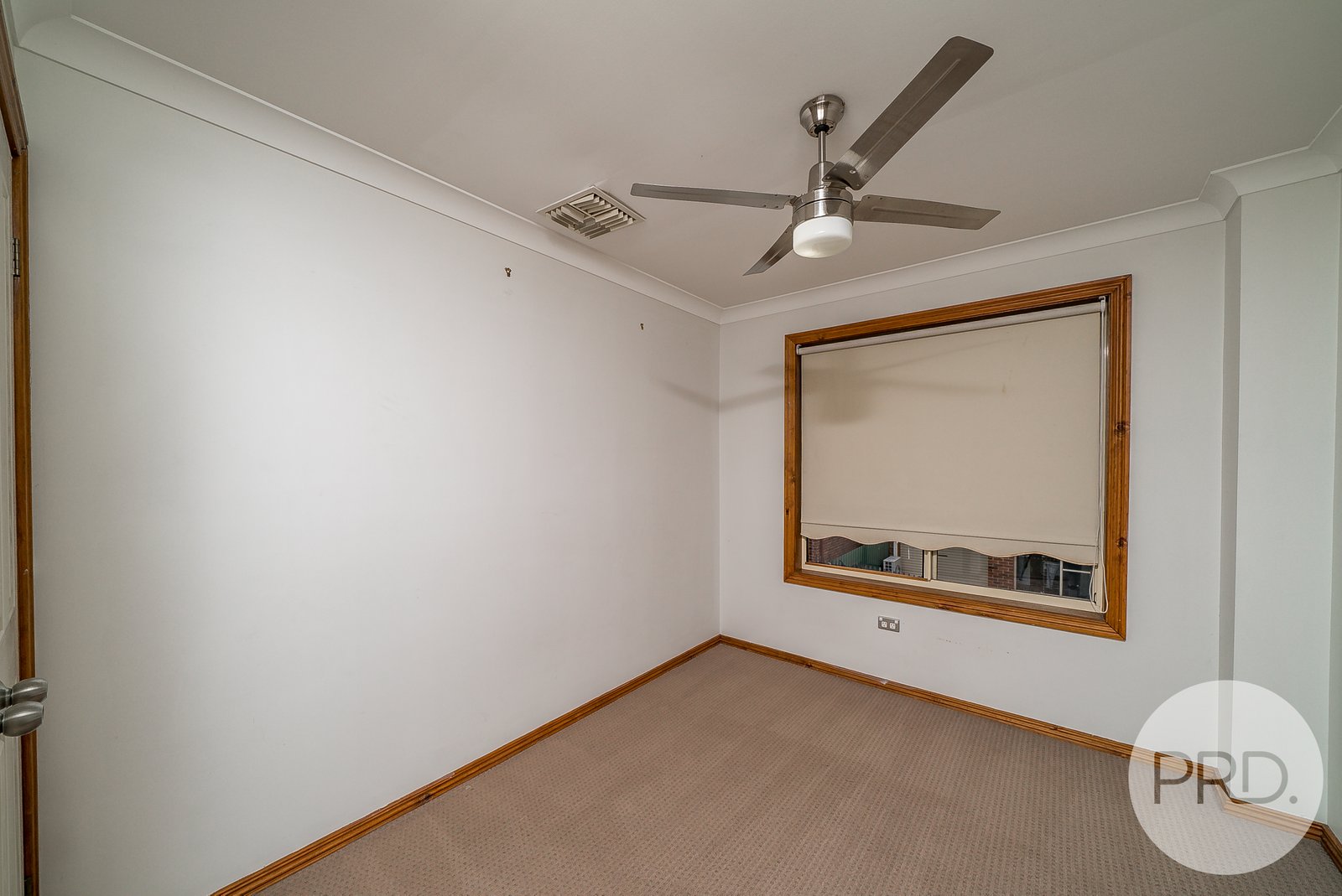 15 Bentley Place WAGGA WAGGA 5