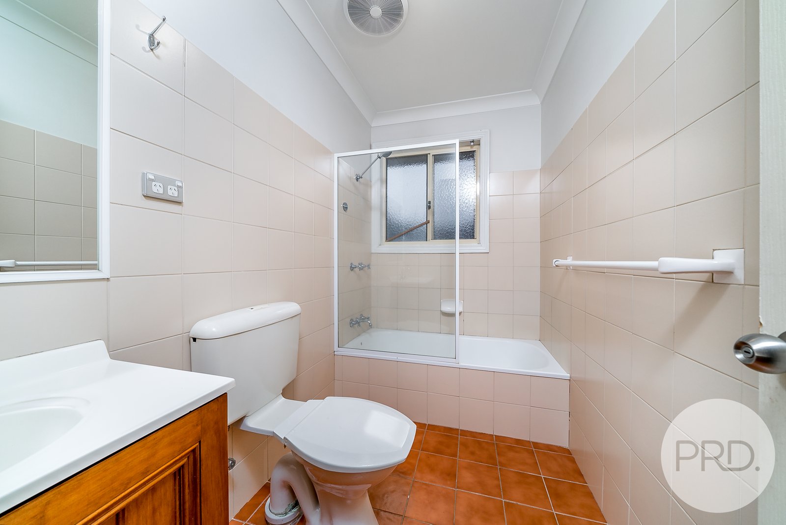 15 Bentley Place WAGGA WAGGA 6