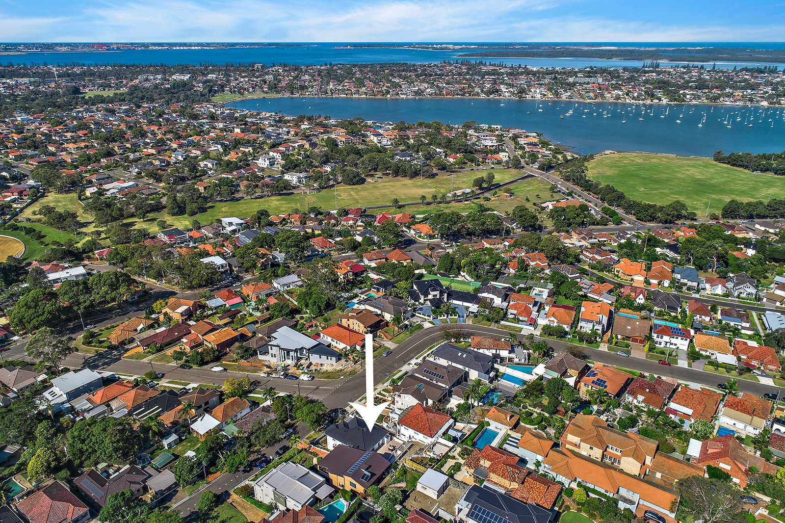 15 Benwerrin Avenue CARSS PARK 9