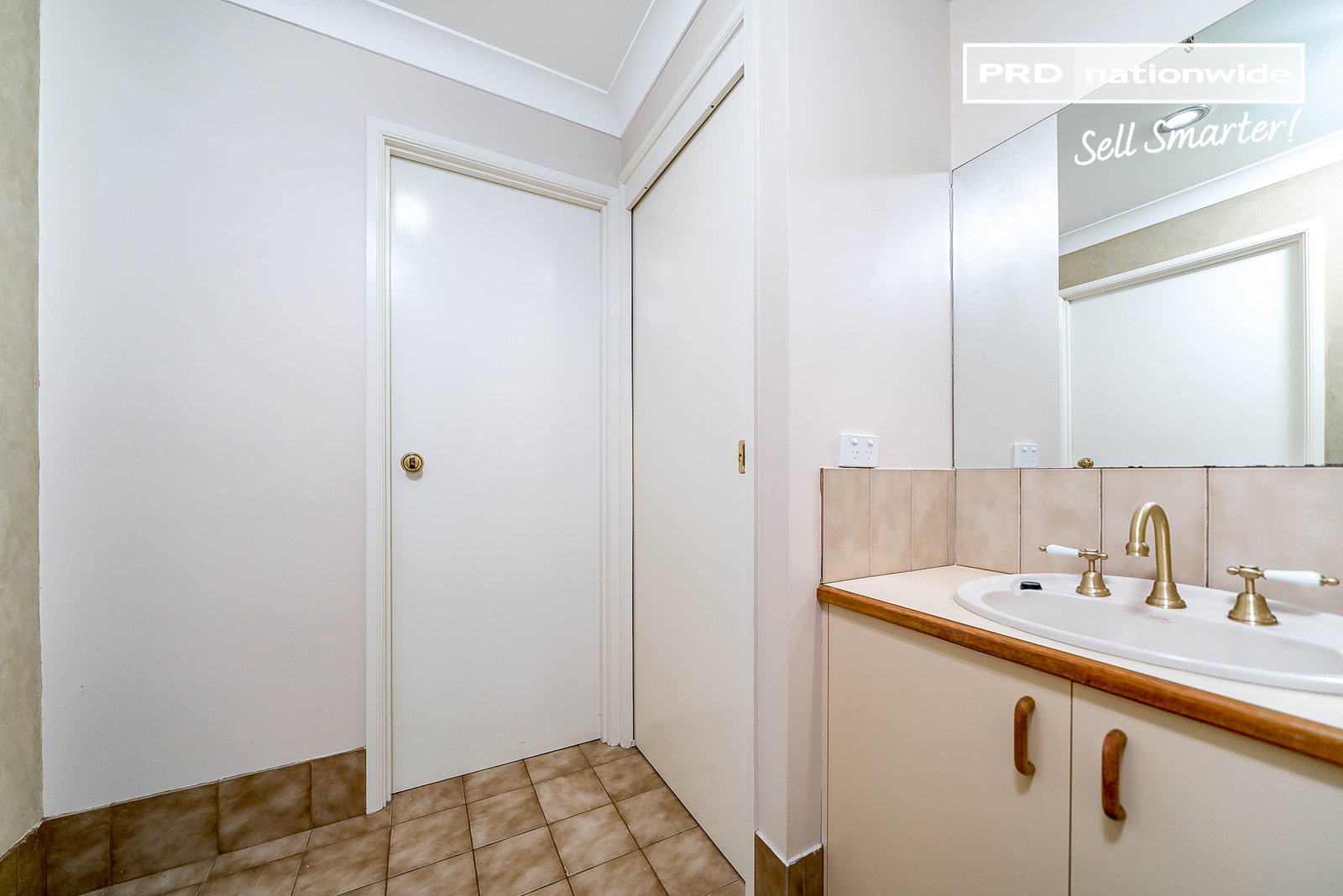 15 Berembee Road BOURKELANDS 9