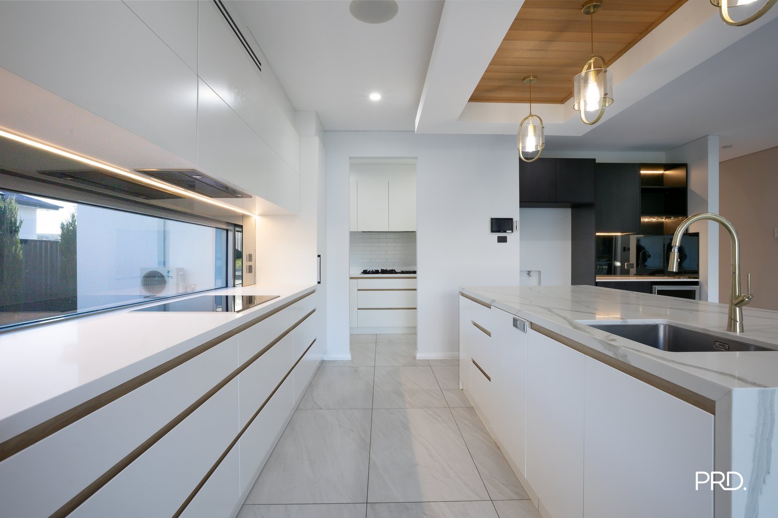 15 Bimbadeen Way Glenmore Park 5