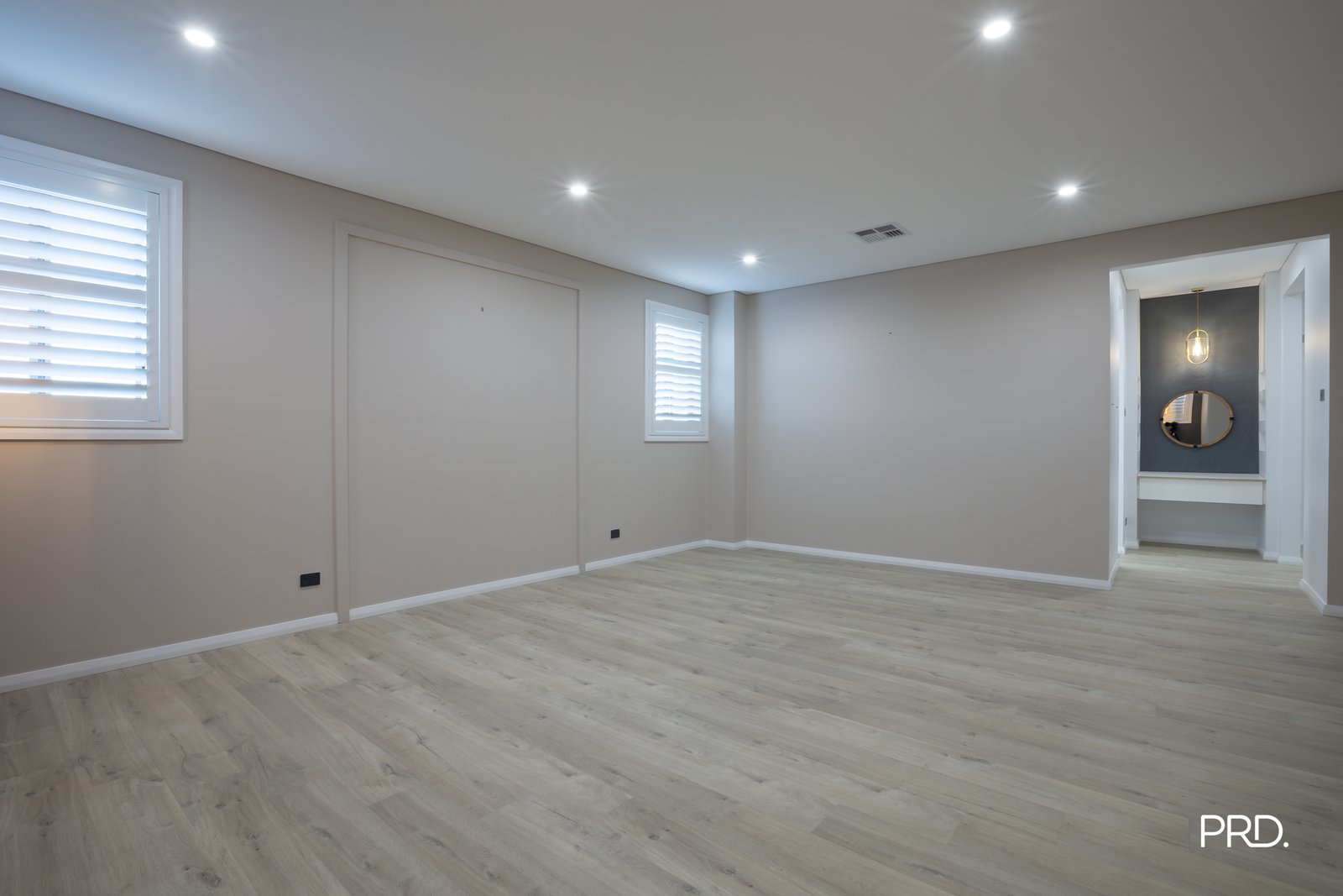 15 Bimbadeen Way Glenmore Park 10