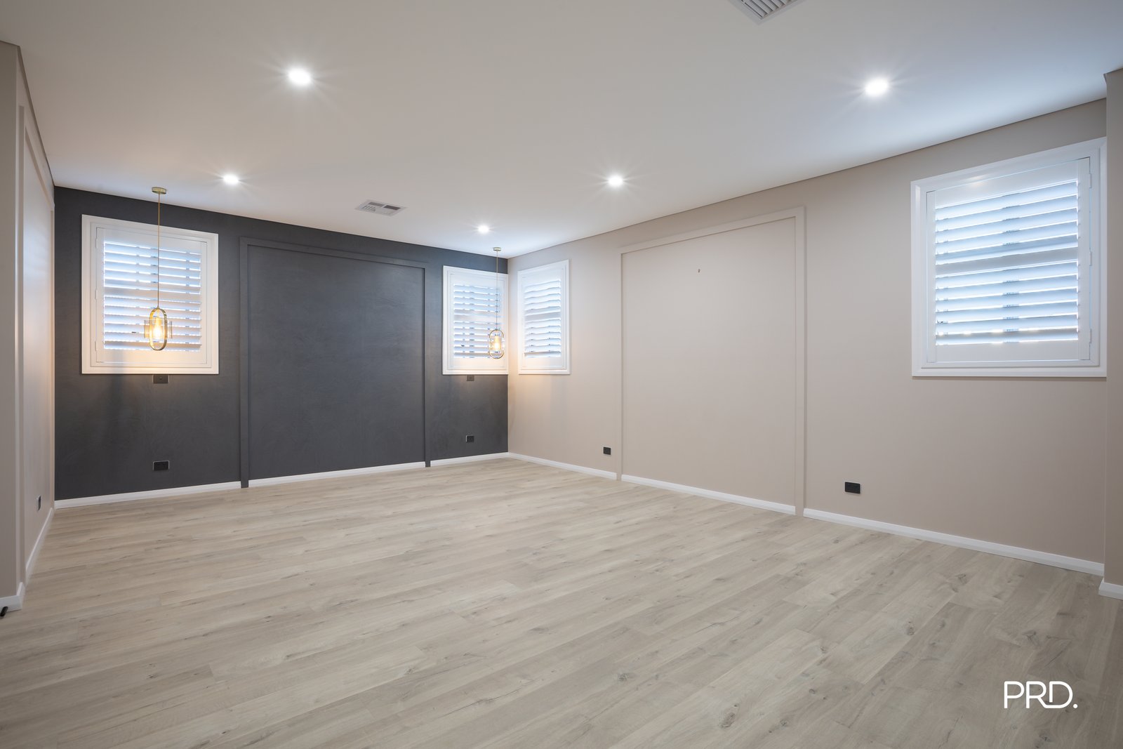 15 Bimbadeen Way Glenmore Park 11