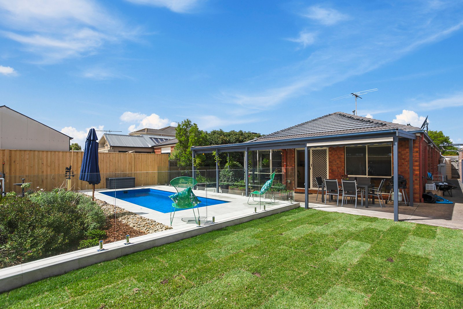 15 Bluebell Crescent, Gowanbrae VIC 3043