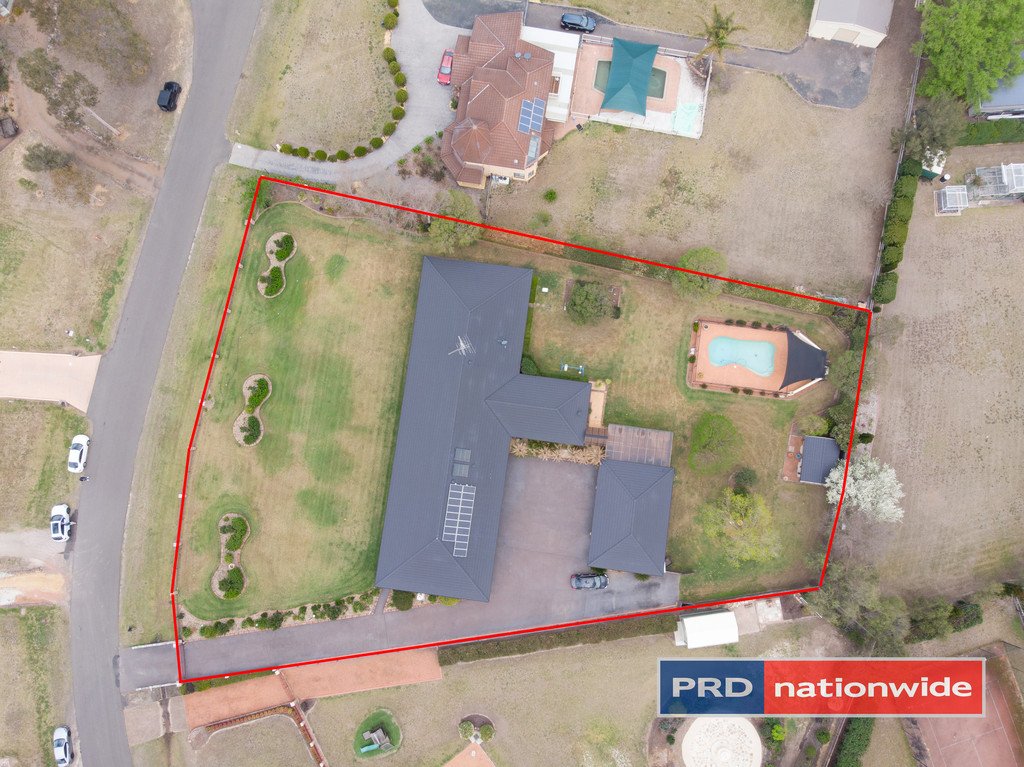 15 Bordeaux Place ORCHARD HILLS 12