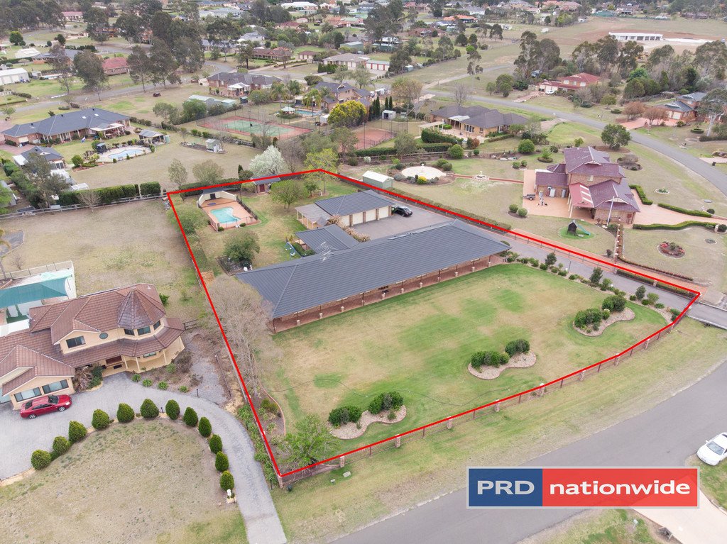 15 Bordeaux Place ORCHARD HILLS 14