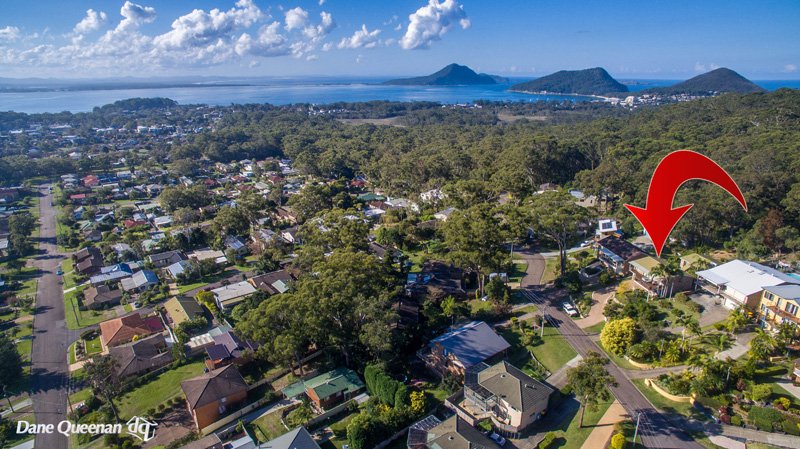 15 Bourne Boulevard NELSON BAY 9