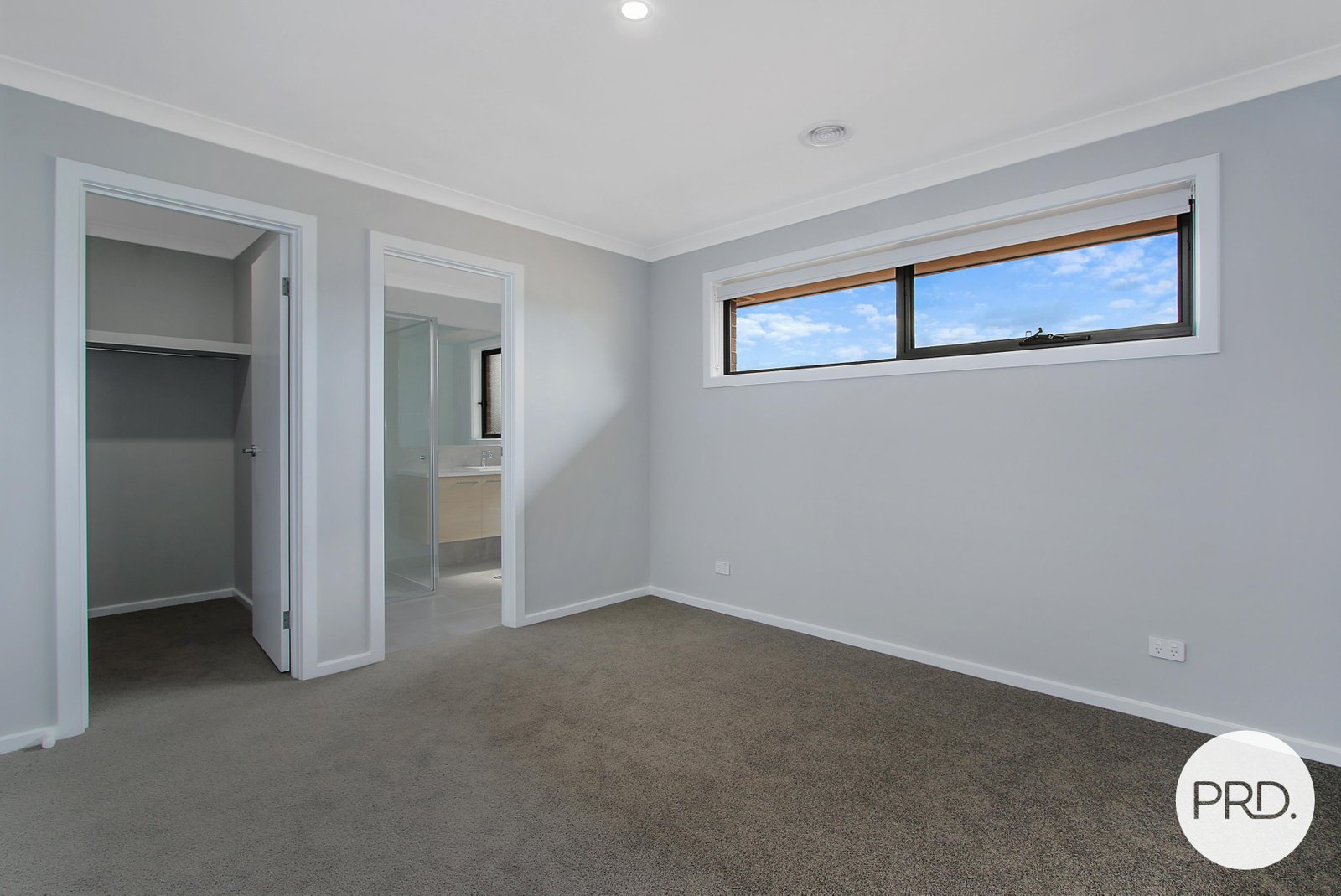 15 Bowerbird Court THURGOONA 5