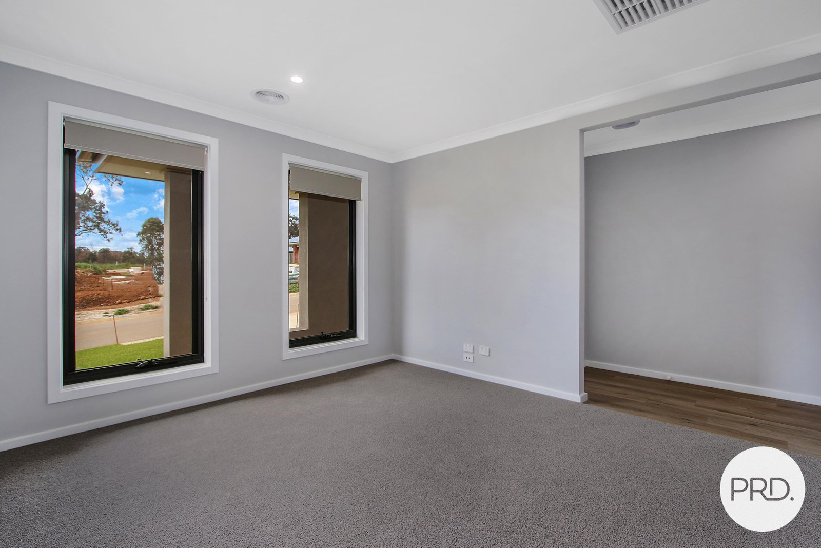 15 Bowerbird Court THURGOONA 4