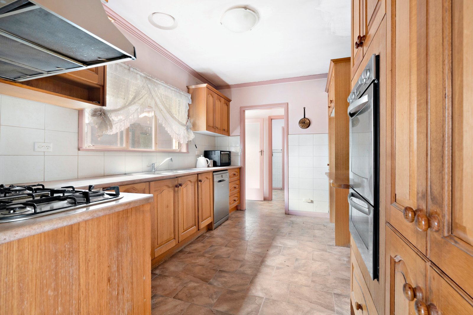 Real Estate and Property in 15 Brae Grove, Nunawading, VIC