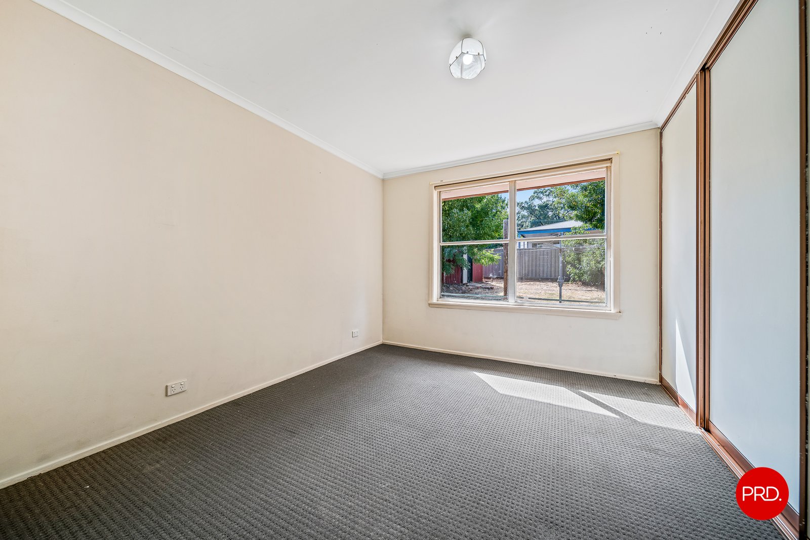 15 Bren Street KENNINGTON 6