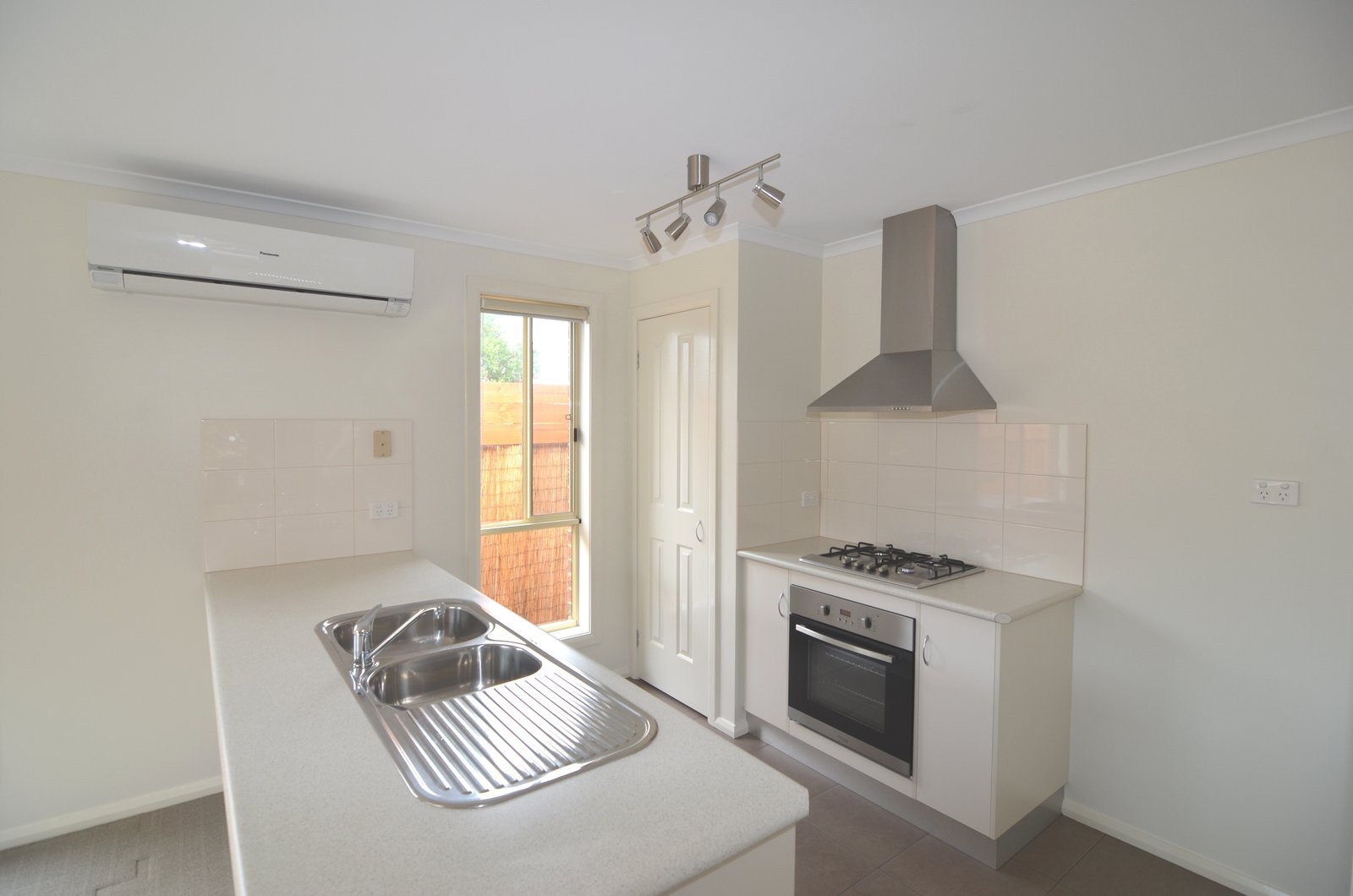 Gallery: 15 Brewongle Avenue
