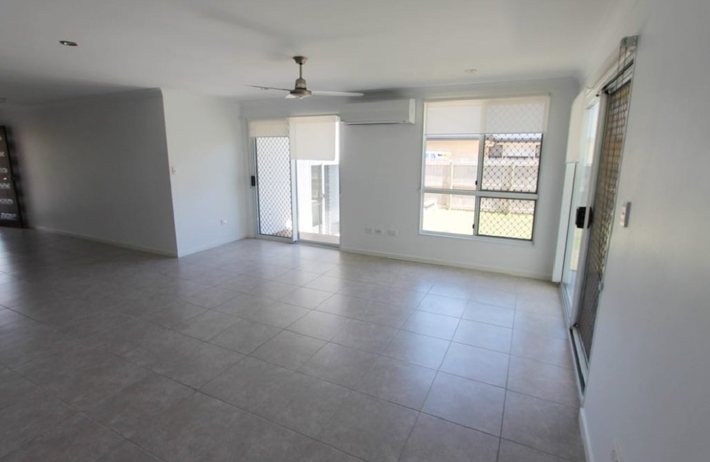 15 BROADWATER Place NEW AUCKLAND 3