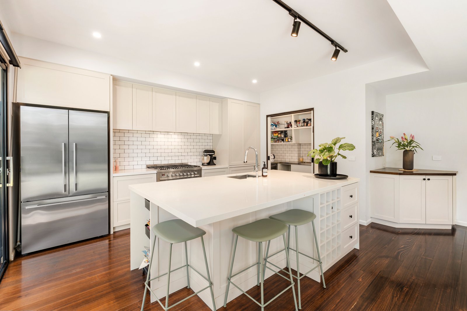 Real Estate and Property in 15 Brooklyn Avenue, Caulfield South, VIC